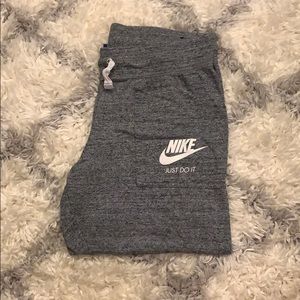 Grey Nike sweat pants/joggers